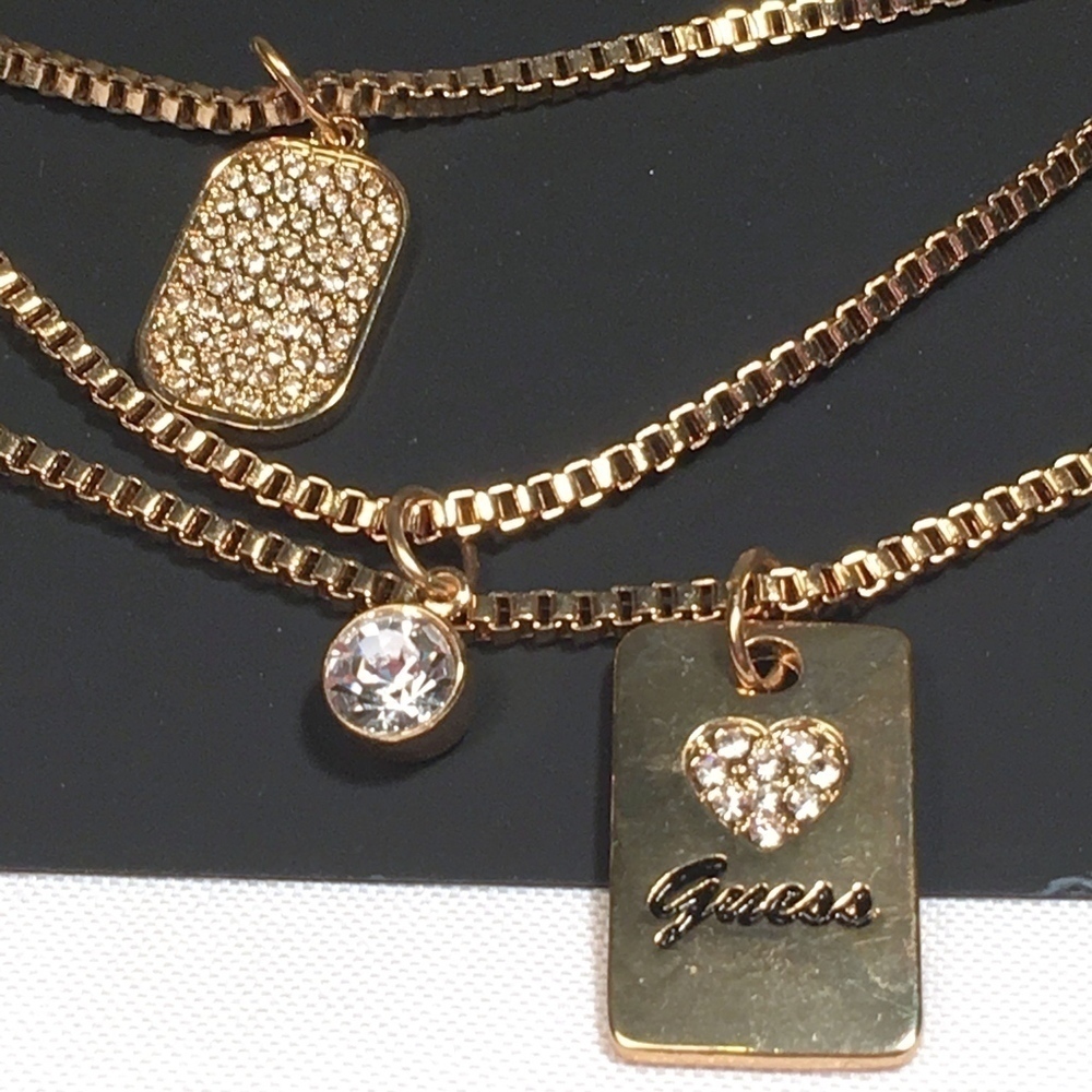 𝅺3/$29! GUESS Layered Necklace Gold Tones - Picture 8 of 8